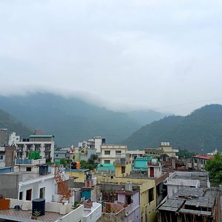Hotel Aman Rishikesh Exterior photo